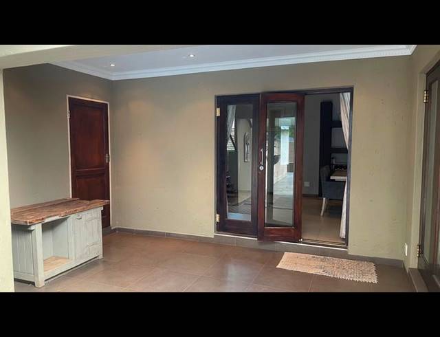 3 BEDROOM HOUSE FOR SALE IN ELDO MANOR